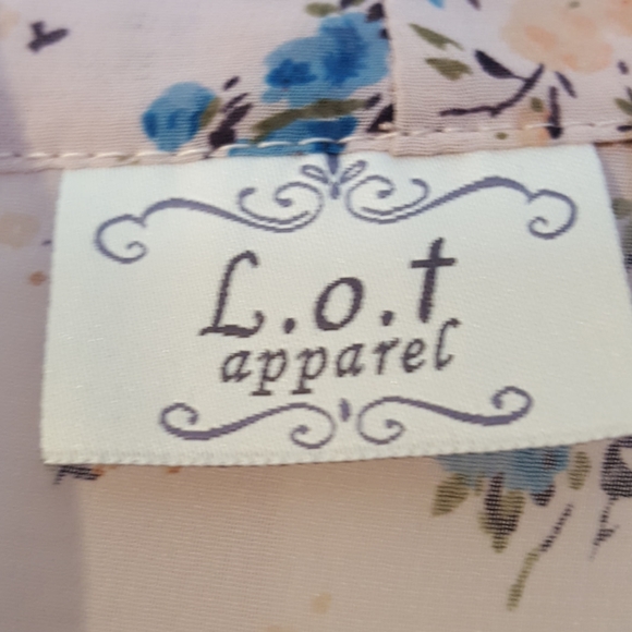 Boutique brand Lot Apparel sheer floral blouse size large euc - Picture 5 of 8